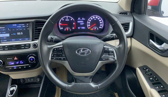 2018 Hyundai Verna 1.6 CRDI SX + AT, Diesel, Automatic, 58,237 km, Steering Wheel Close Up