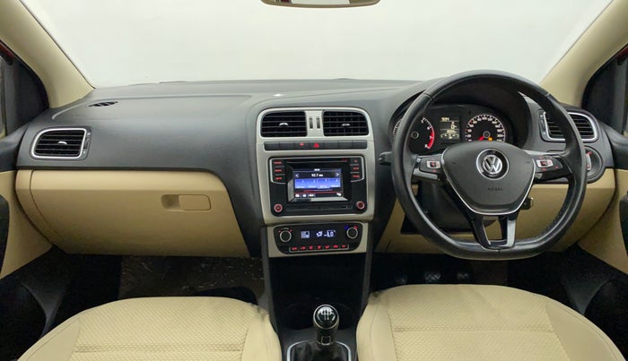 2016 Volkswagen Polo HIGHLINE1.2L, Petrol, Manual, 8,593 km, Dashboard