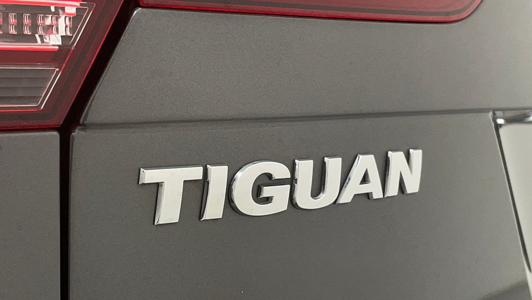 2018 Volkswagen Tiguan 162 Tsi Highline, Automatic, 111026 km, Badge (Boot Left Side)