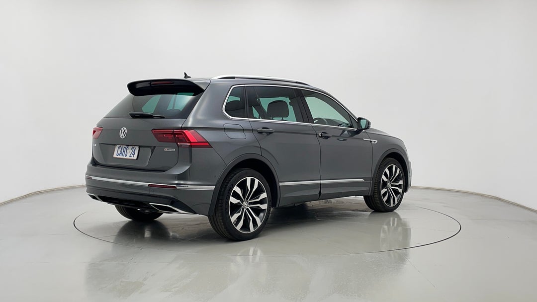 2018 Volkswagen Tiguan 162 Tsi Highline, Automatic, 111026 km, Right Back Diagonal (45- Degree) View