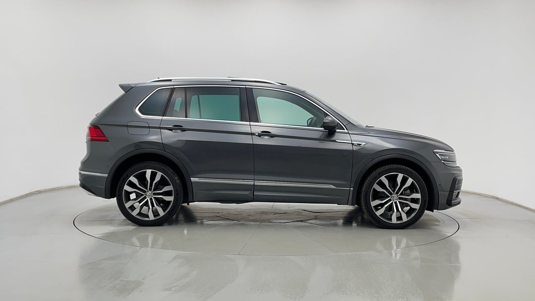 2018 Volkswagen Tiguan 162 Tsi Highline, Automatic, 111026 km, Right Side View