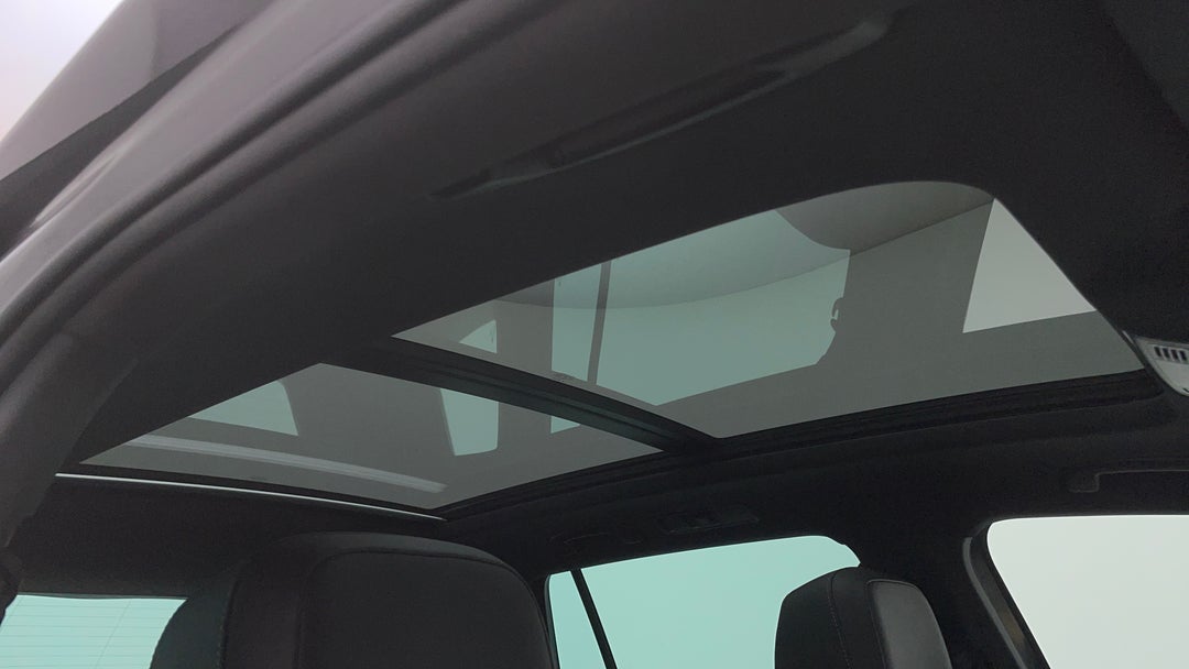 2018 Volkswagen Tiguan 162 Tsi Highline, Automatic, 111026 km, Interior Sunroof/Moonroof