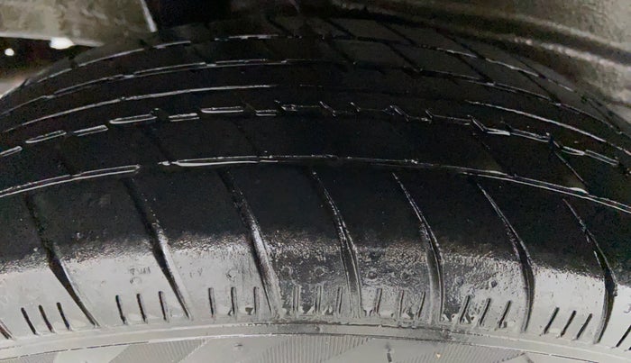 2020 Maruti New Wagon-R LXI CNG 1.0 L, CNG, Manual, 35,730 km, Right Rear Tyre Tread