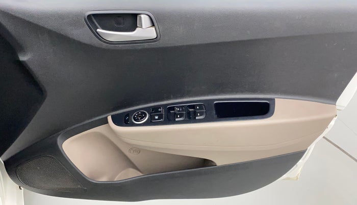 2015 Hyundai Grand i10 ASTA AT 1.2 KAPPA VTVT, Petrol, Automatic, 77,395 km, Driver Side Door Panels Control