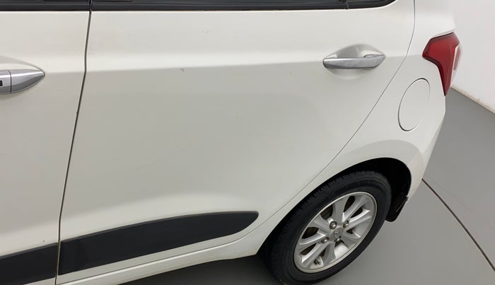 2015 Hyundai Grand i10 ASTA AT 1.2 KAPPA VTVT, Petrol, Automatic, 77,299 km, Rear left door - Minor scratches
