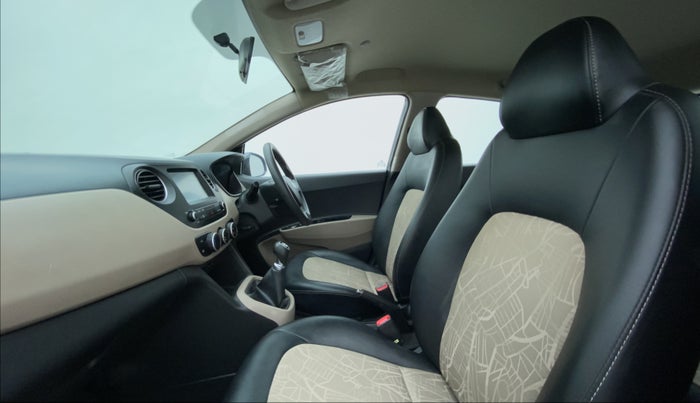 2019 Hyundai Grand i10 SPORTZ 1.2 KAPPA VTVT, Petrol, Manual, 25,012 km, Right Side Front Door Cabin