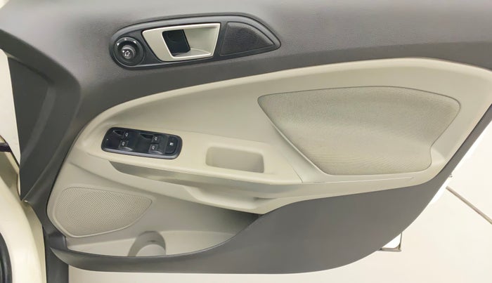 2015 Ford Ecosport TITANIUM 1.5L PETROL AT, Petrol, Automatic, 86,975 km, Driver Side Door Panels Control