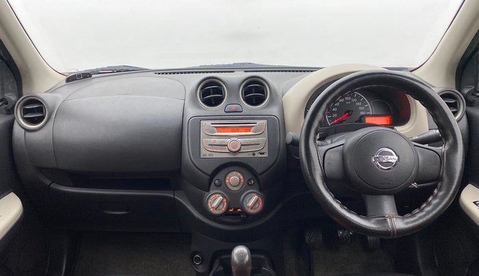 2016 Nissan Micra Active XV, Petrol, Manual, 47,498 km, Dashboard