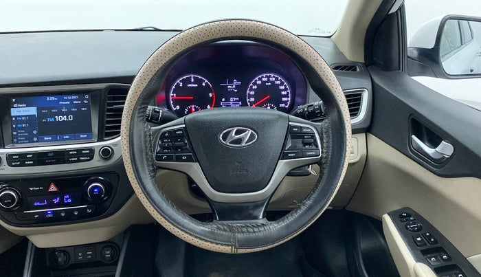 2018 Hyundai Verna 1.6 CRDI SX, Diesel, Manual, 94,772 km, Steering Wheel Close Up