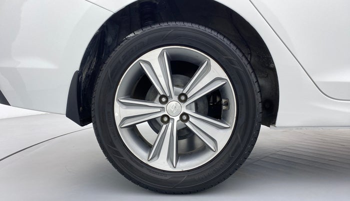 2018 Hyundai Verna 1.6 CRDI SX, Diesel, Manual, 94,772 km, Right Rear Wheel