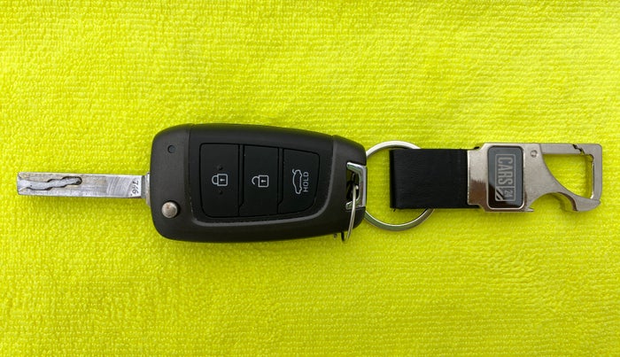 2018 Hyundai Verna 1.6 CRDI SX, Diesel, Manual, 94,772 km, Key Close Up