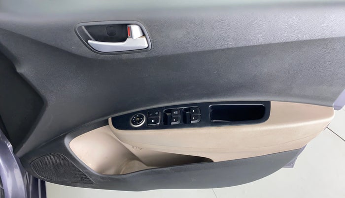 2017 Hyundai Grand i10 SPORTZ 1.2 KAPPA VTVT, Petrol, Manual, 79,770 km, Driver Side Door Panels Control