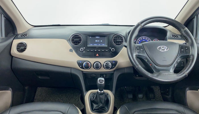 2017 Hyundai Grand i10 SPORTZ 1.2 KAPPA VTVT, Petrol, Manual, 79,770 km, Dashboard