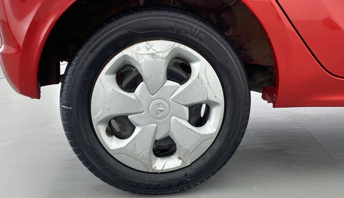 2019 Tata Tiago XT 1.2 REVOTRON, Petrol, Manual, 34,873 km, Right Rear Wheel