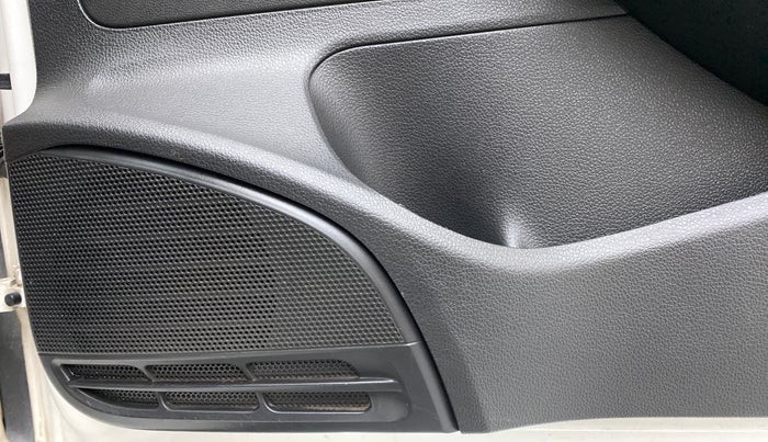 2014 Volkswagen Polo COMFORTLINE 1.2L PETROL, Petrol, Manual, 60,976 km, Speaker