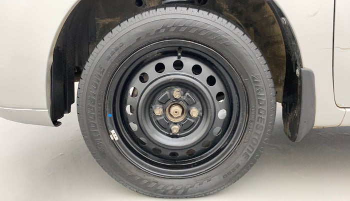 2012 Maruti Wagon R 1.0 VXI, Petrol, Manual, 82,299 km, Left Front Wheel
