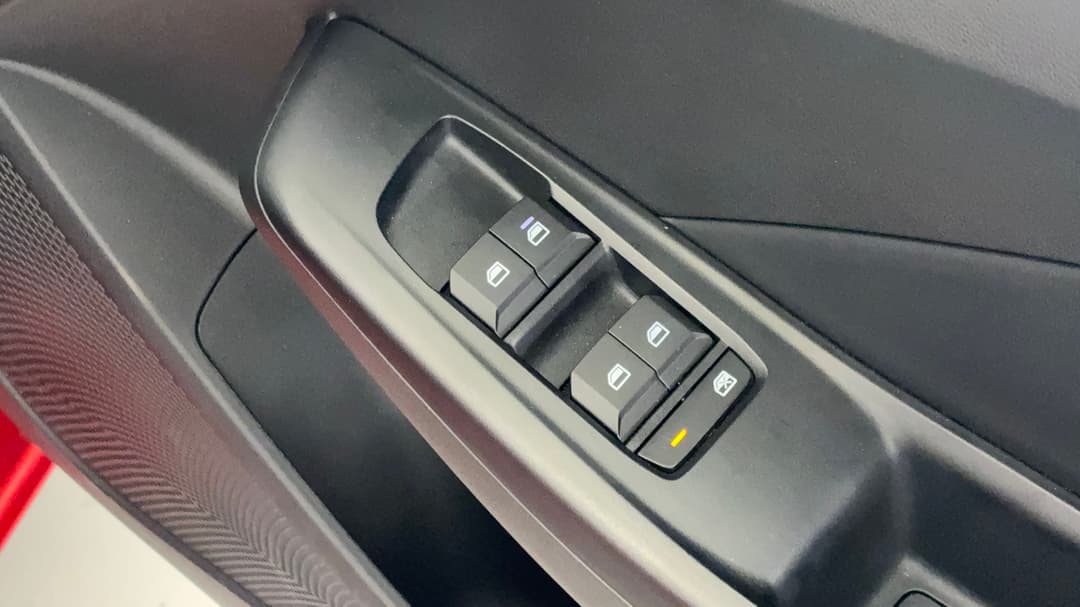2024 MG Mg3 Hybrid+ Essence, Automatic, 8991 km, Drivers Side Door Panel Controls
