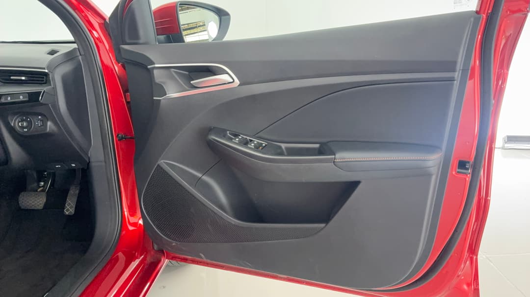 2024 MG Mg3 Hybrid+ Essence, Automatic, 8991 km, Speaker View