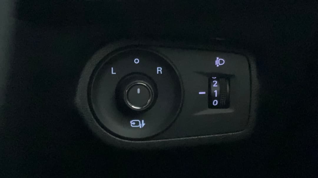 2024 MG Mg3 Hybrid+ Essence, Automatic, 8991 km, Utility Switches/Buttons