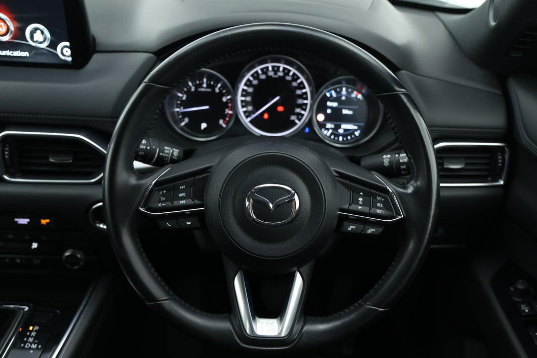 2020 Mazda CX-8 Sport (FWD), Automatic, 80382 km, Steering Wheel Close-up