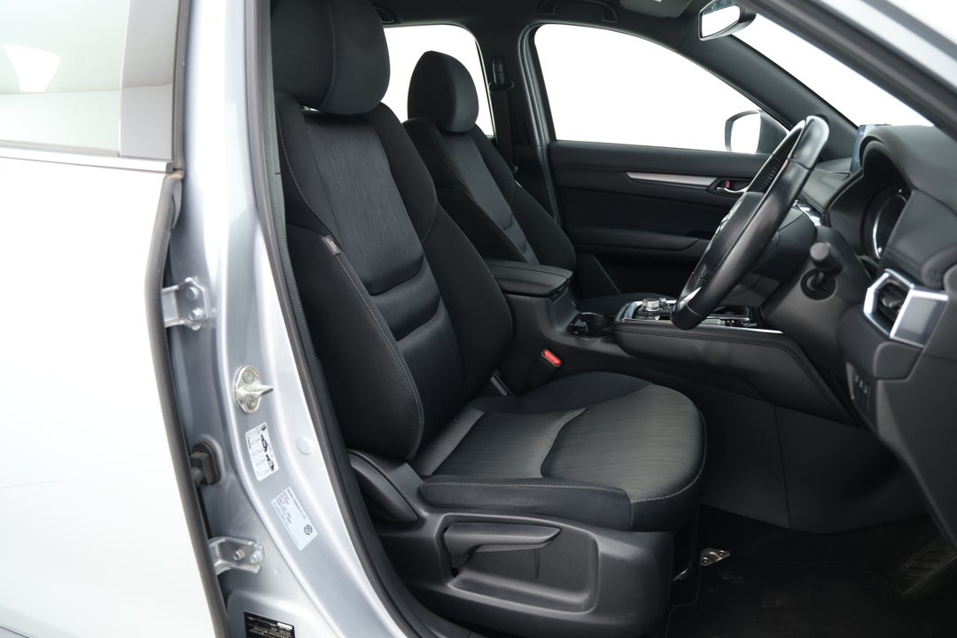 2020 Mazda CX-8 Sport (FWD), Automatic, 80382 km, Right Side Front Door Cabin View