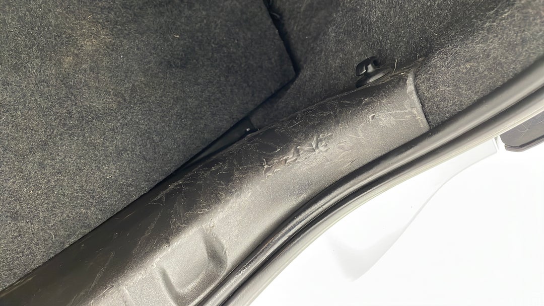 Boot Interior Scratch