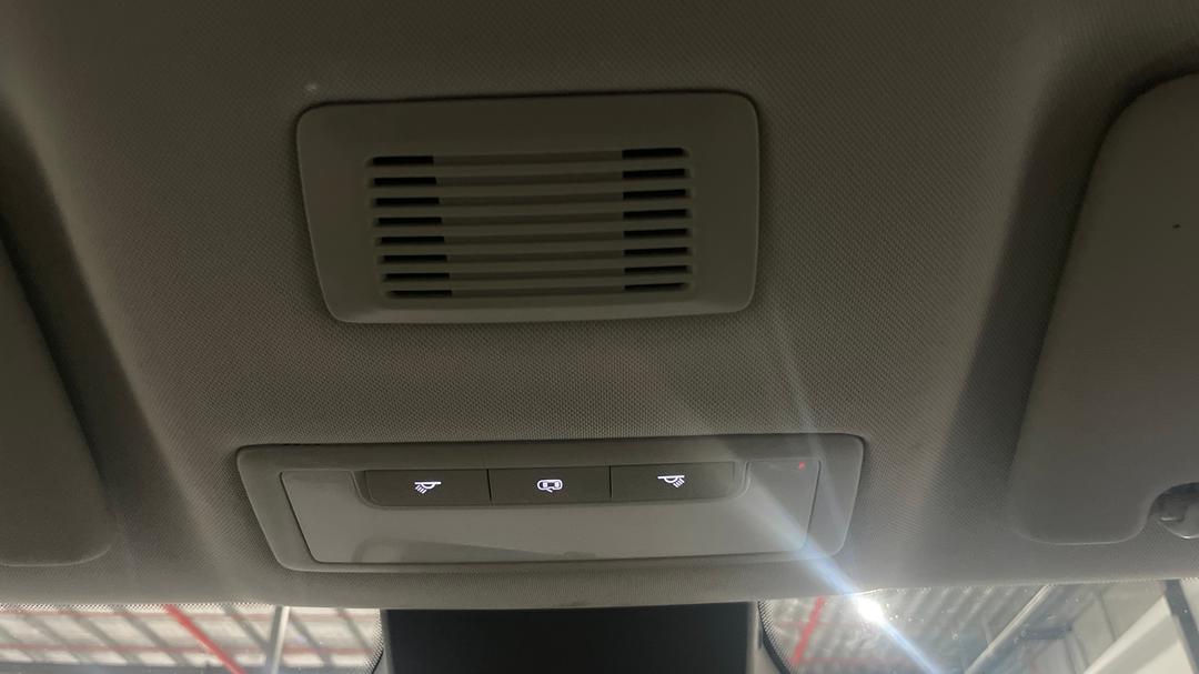 2020 MG Zst Excite, Automatic, 16619 km, On-Roof Controls/Sunglass holder