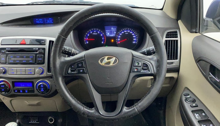 2014 Hyundai i20 ASTA 1.2, Petrol, Manual, 1,15,065 km, Steering Wheel Close Up