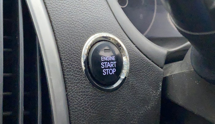 2014 Hyundai i20 ASTA 1.2, Petrol, Manual, 1,15,065 km, Keyless Start/ Stop Button