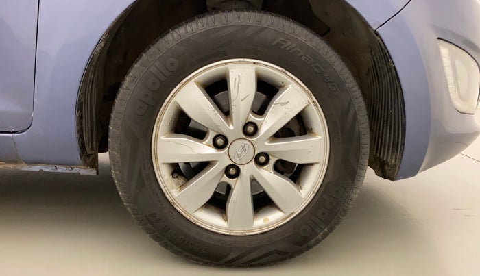 2014 Hyundai i20 ASTA 1.2, Petrol, Manual, 1,15,065 km, Right Front Wheel