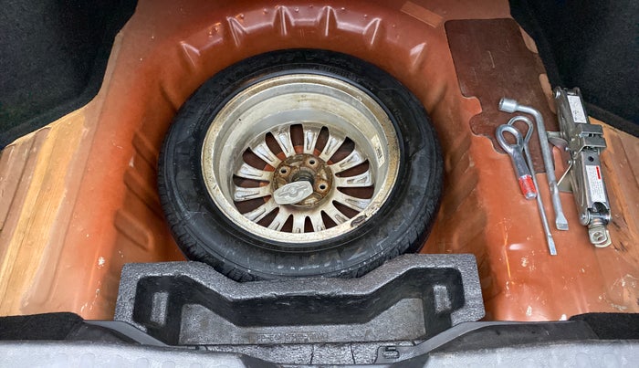 2015 Maruti Ciaz ZXI AT, Petrol, Automatic, 75,642 km, Spare Tyre