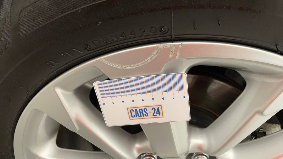 Wheels Rim Front RHS Scratch