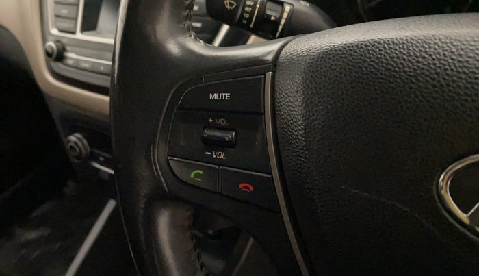 2015 Hyundai Elite i20 SPORTZ 1.2, Petrol, Manual, 38,731 km, Steering wheel - Sound system control not functional