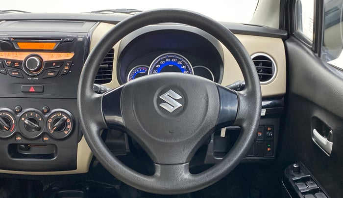 2018 Maruti Wagon R 1.0 VXI, Petrol, Manual, 39,669 km, Steering Wheel Close Up