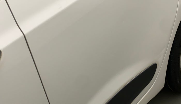 2014 Hyundai Grand i10 ASTA AT 1.2 KAPPA VTVT, Petrol, Automatic, 68,805 km, Rear left door - Slightly dented