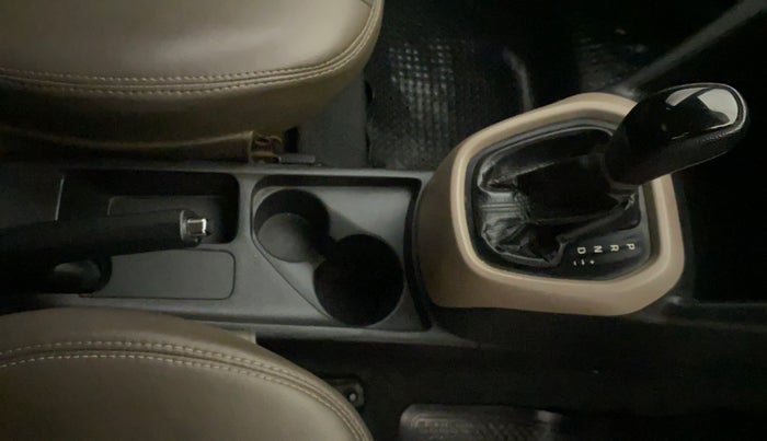 2014 Hyundai Grand i10 ASTA AT 1.2 KAPPA VTVT, Petrol, Automatic, 68,805 km, Gear Lever
