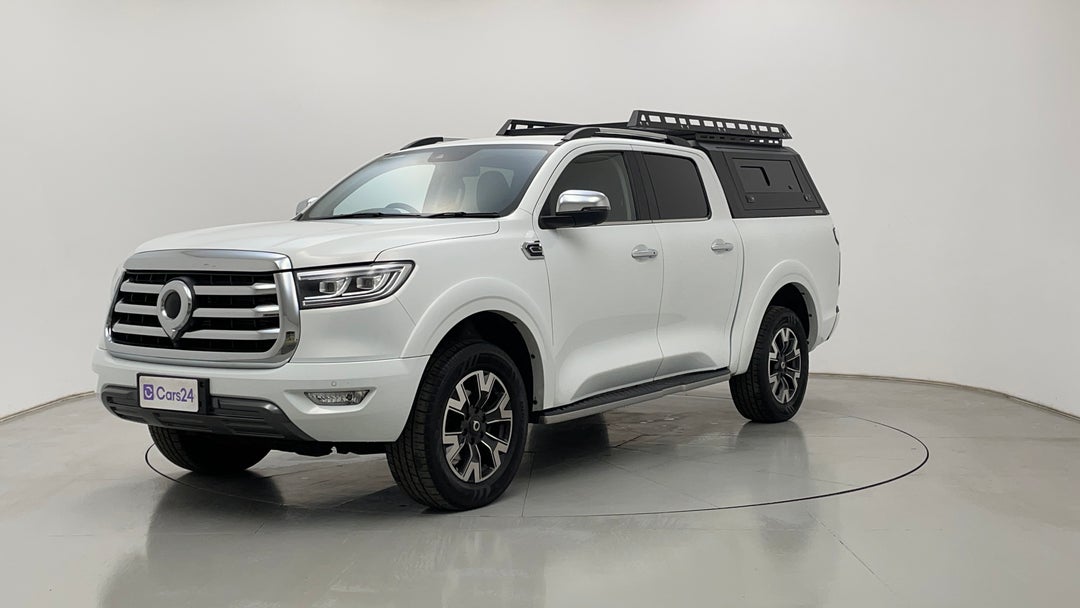 Left Front Diagonal (45- Degree) View