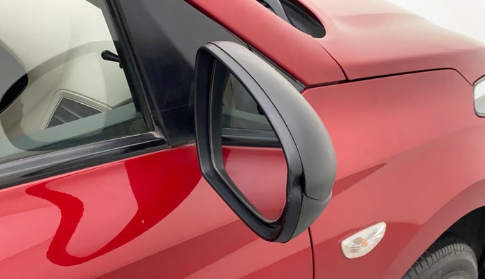 2017 Hyundai Elite i20 ERA 1.2, Petrol, Manual, 38,041 km, Right rear-view mirror - Cover has minor damage