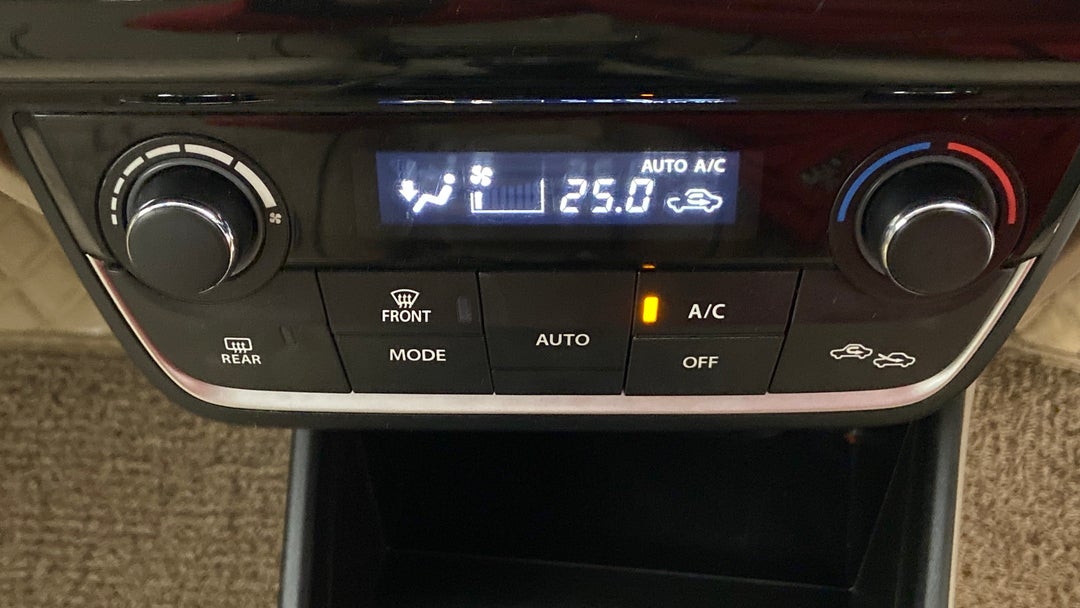 Automatic Climate Control 