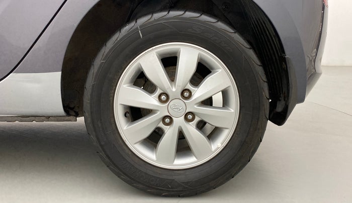 2014 Hyundai i20 SPORTZ 1.2, Petrol, Manual, 76,215 km, Left Rear Wheel