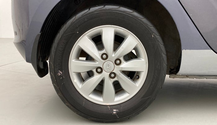 2014 Hyundai i20 SPORTZ 1.2, Petrol, Manual, 76,215 km, Right Rear Wheel