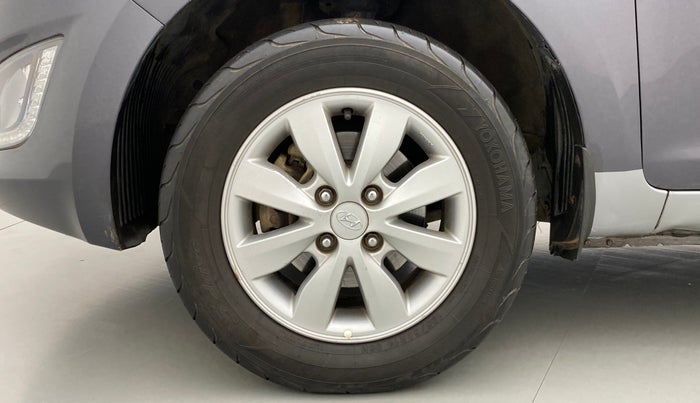 2014 Hyundai i20 SPORTZ 1.2, Petrol, Manual, 76,215 km, Left Front Wheel