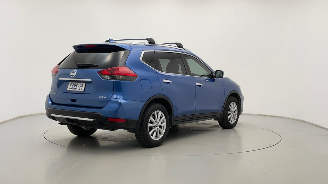 Right Back Diagonal (45- Degree) View