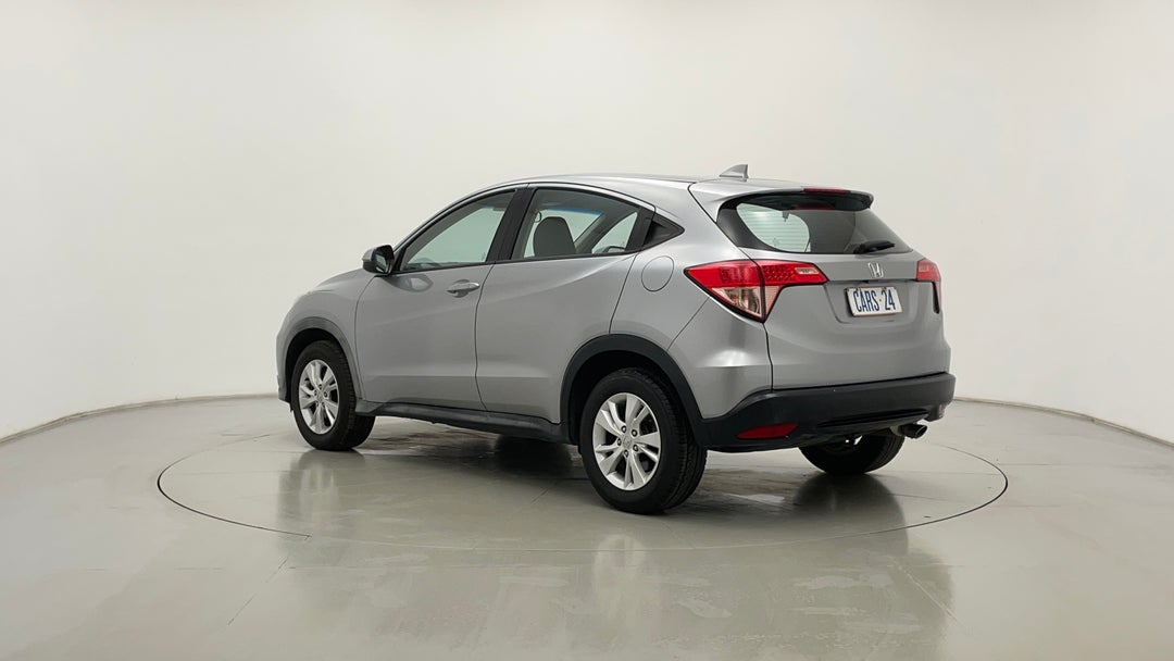 Left Back Diagonal (45- Degree) View