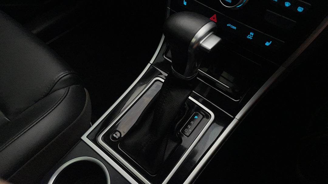 2020 Haval H2 Lux 2WD, Automatic, 41851 km, Gear Lever 