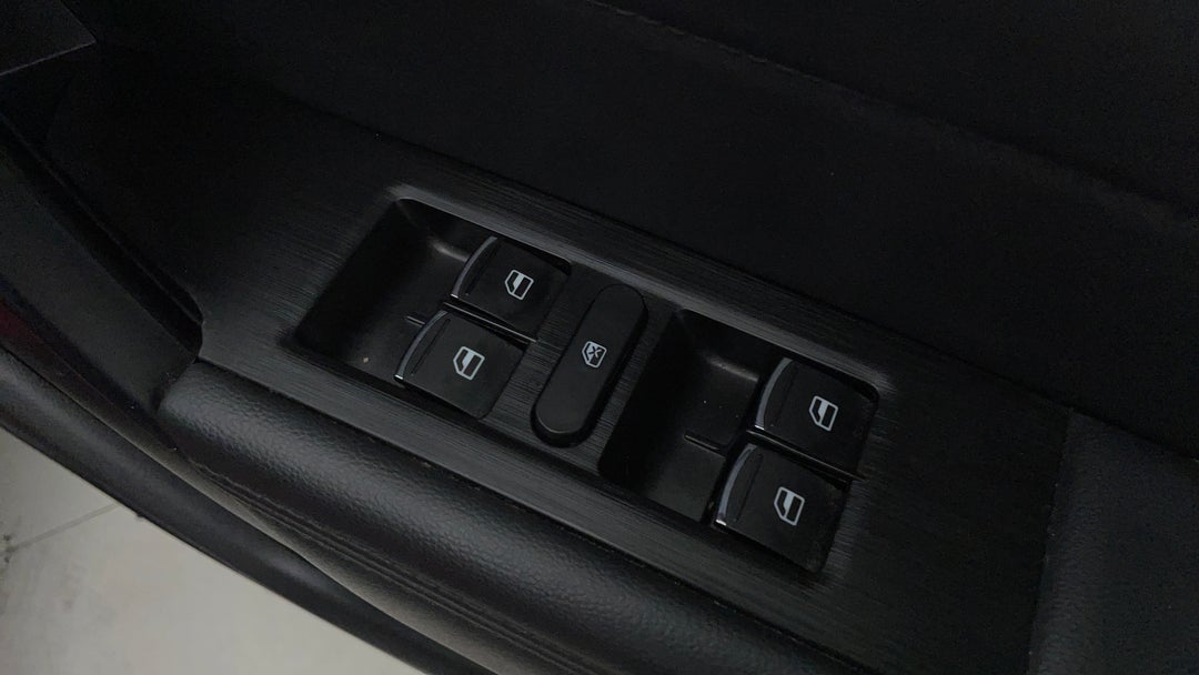 2020 Haval H2 Lux 2WD, Automatic, 41851 km, Drivers Side Door Panel Controls