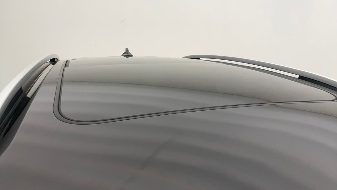 2020 Haval H2 Lux 2WD, Automatic, 41851 km, Roof/Sunroof View