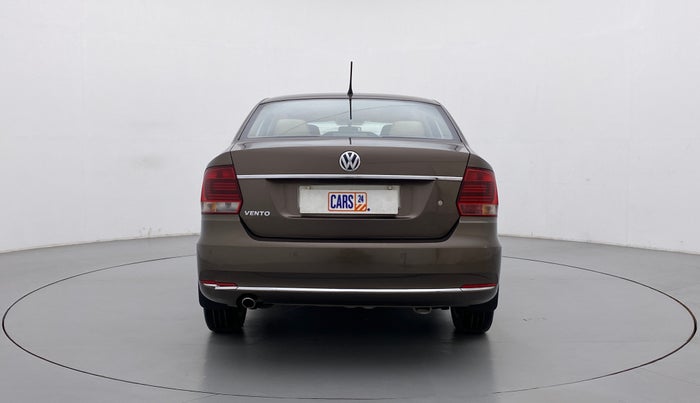 2015 Volkswagen Vento HIGHLINE PETROL, Petrol, Manual, 65,459 km, Back/Rear