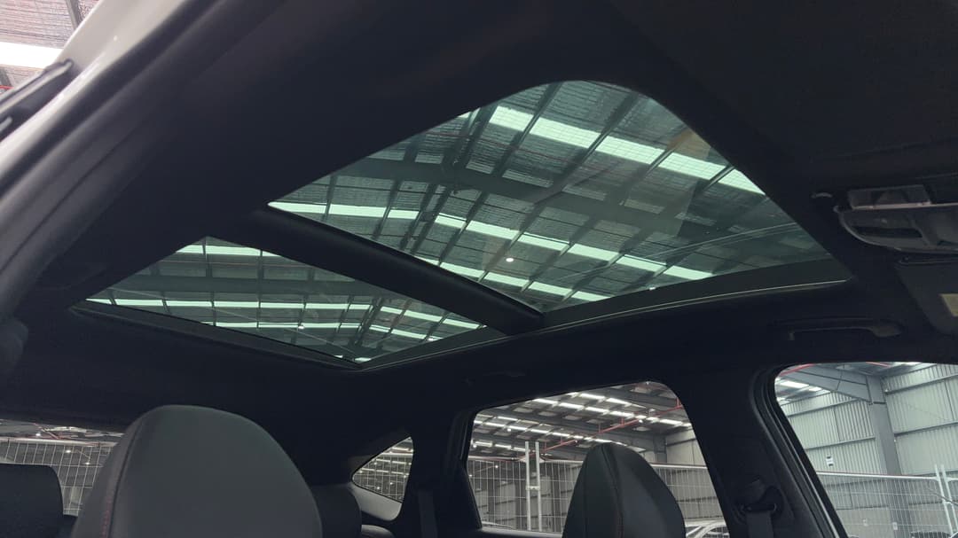 2025 Hyundai Tucson Premium N Line Hybrid (AWD), Automatic, 15318 km, Interior Sunroof/Moonroof