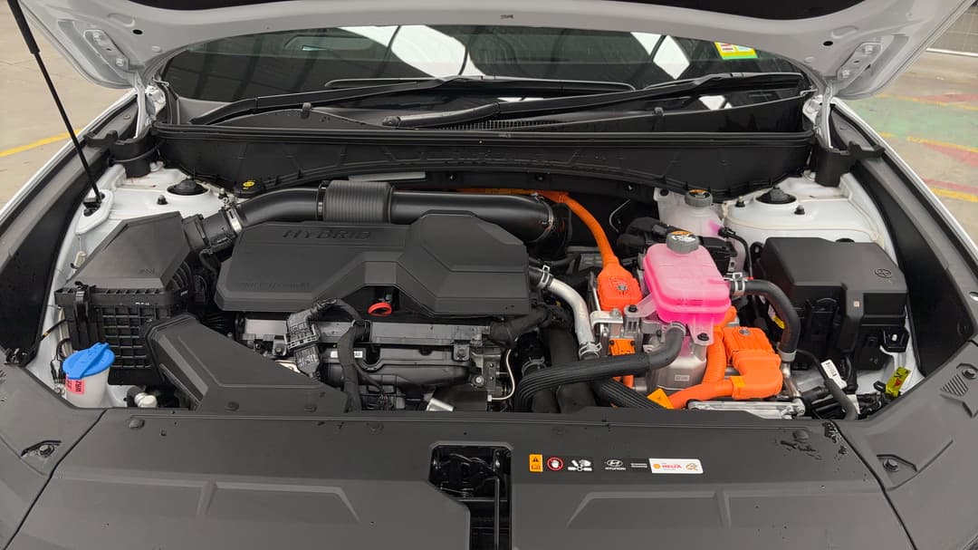 2025 Hyundai Tucson Premium N Line Hybrid (AWD), Automatic, 15318 km, Open Bonnet (Engine)